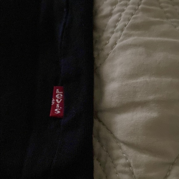 Levi's Black Crew Neck Tee - Picture 4 of 5